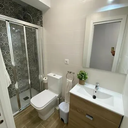 Piso Amplio Completo En 9 Personas Apartman *
